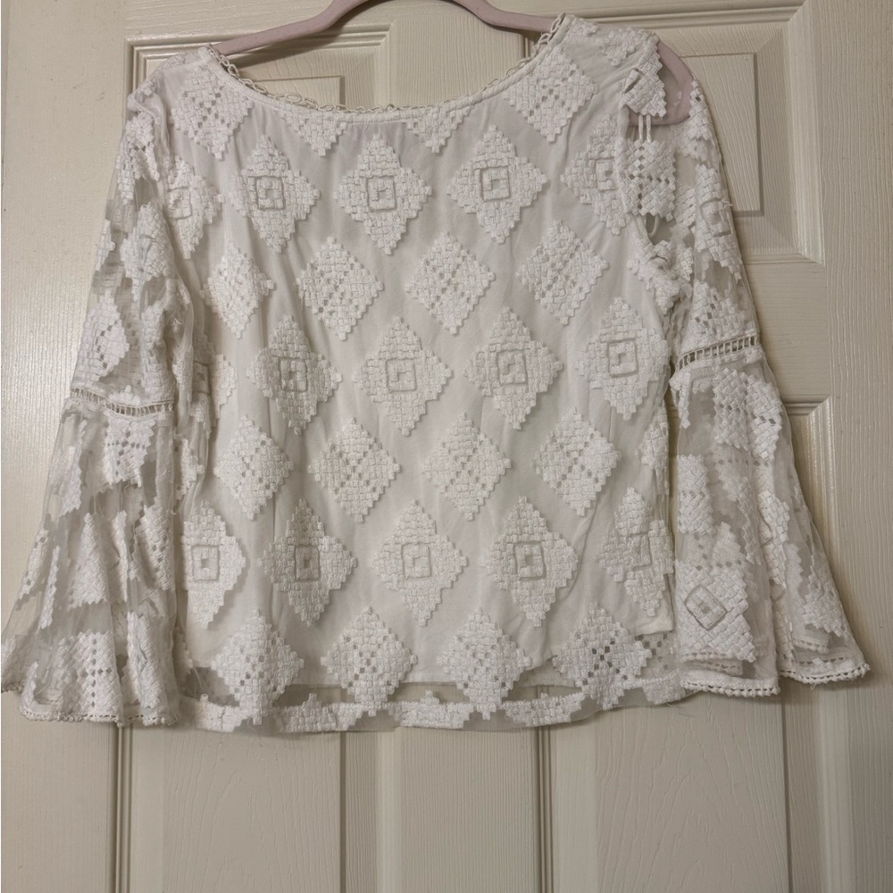 Shyanne White Lace Blouse worn once - Picture 4 of 4